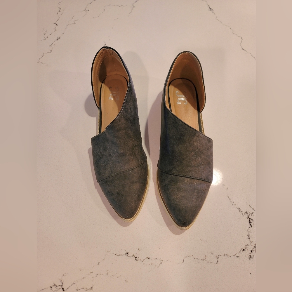 Journee Collection Womens Quelin Faux Suede Slip On D'Orsay Shoe